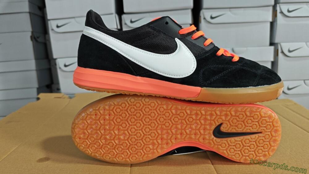 Nike Premier 2 Sala IC Low-Tops Football Shoes - Black/White/Brown