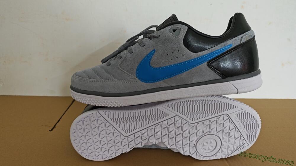 Nike Street Gato IC Low-Tops Football Shoes - Grey/Blue/Black