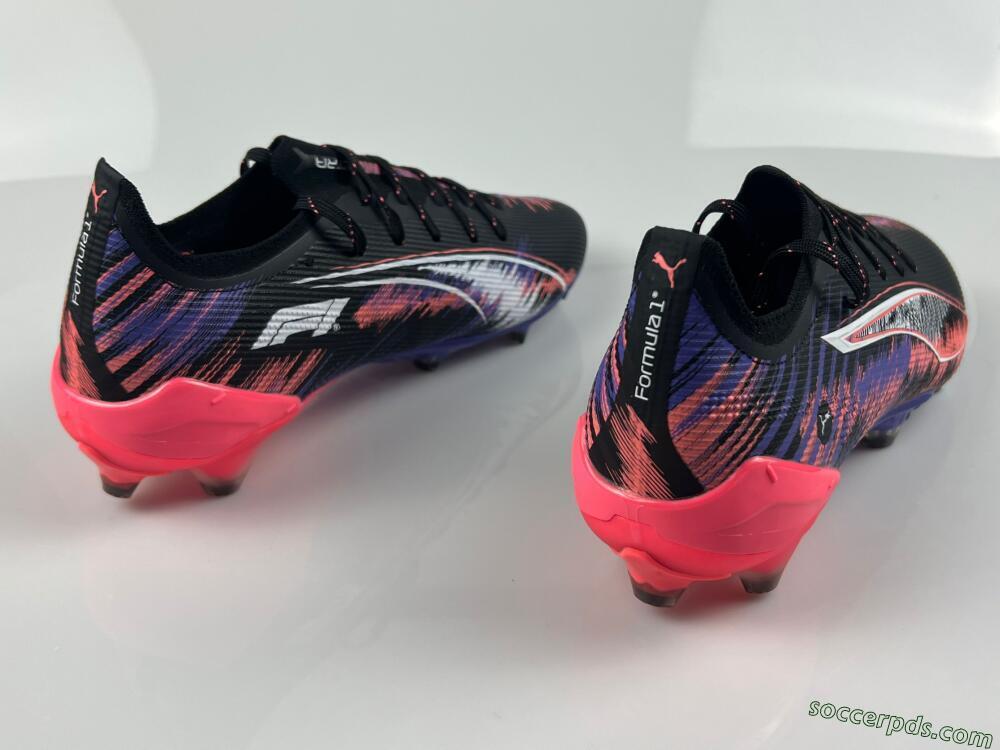 Puma Ultra Ultimate FG Low-Tops Football Boots - Black/White/Purple/Pink