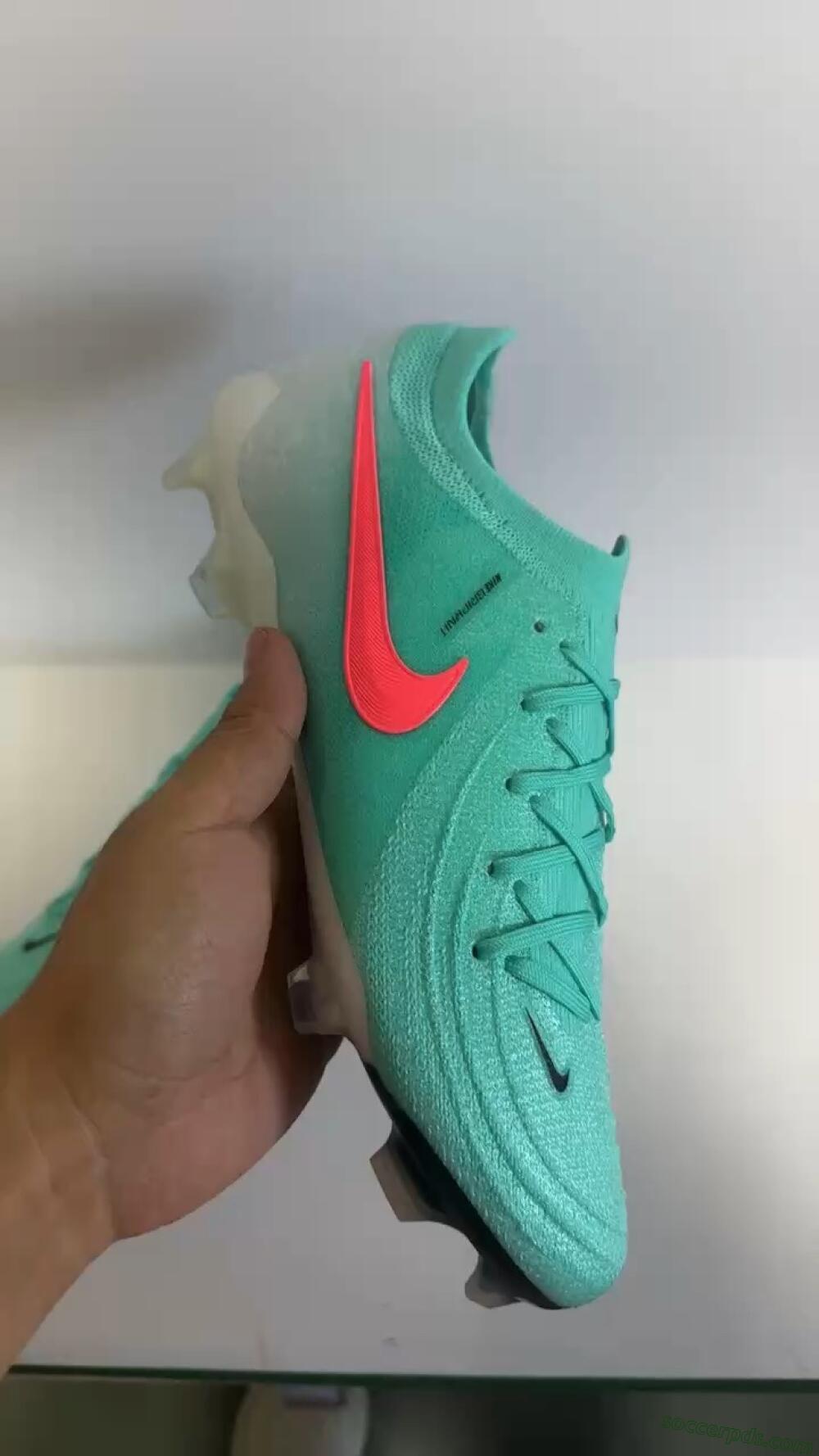 Nike Phantom Luna Elite FG Low-Tops Football Boots - Jade/Red/White