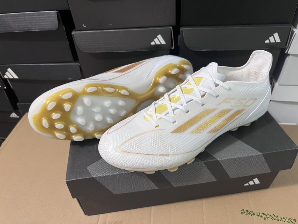Adidas F50 Elite MG Low-Tops Football Boots - White/Gold