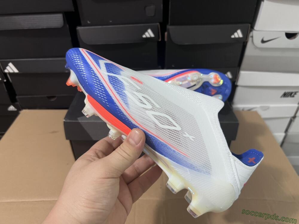 Adidas F50+ Lightstrike Pro Laceless FG Low-Tops Football Boots - Cloud White/Solar Red/Lucid Blue