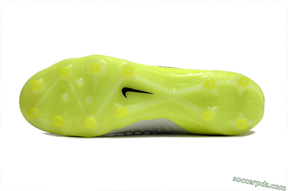 Nike Phantom Luna Elite Low-Tops Football Boots - Yellow/Grey/Black 5