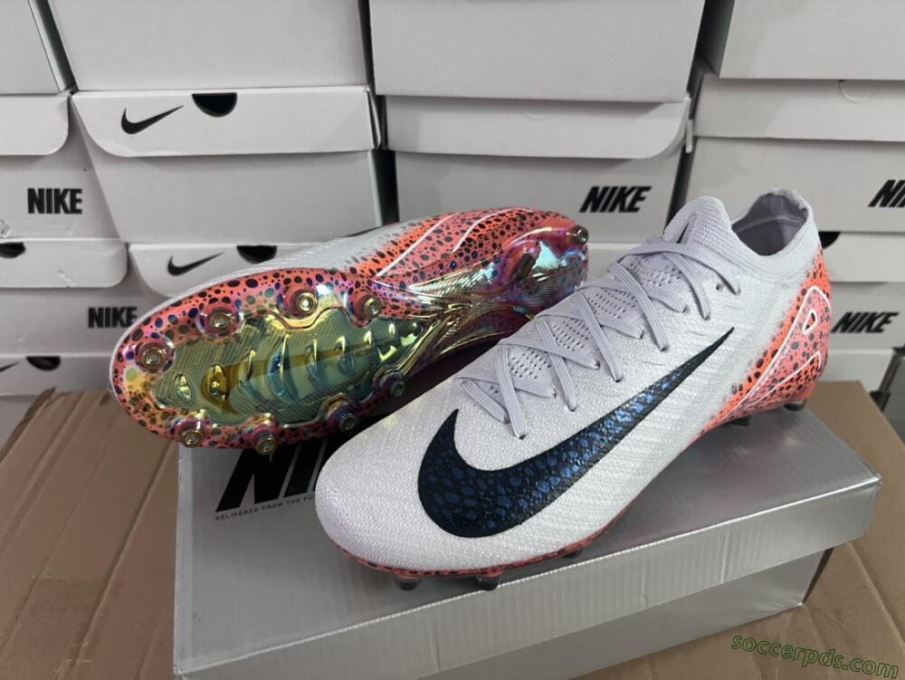 Nike Air Zoom Mercurial Vapor 16 Elite AG Low-Tops Football Boots - Grey/Black/Brown