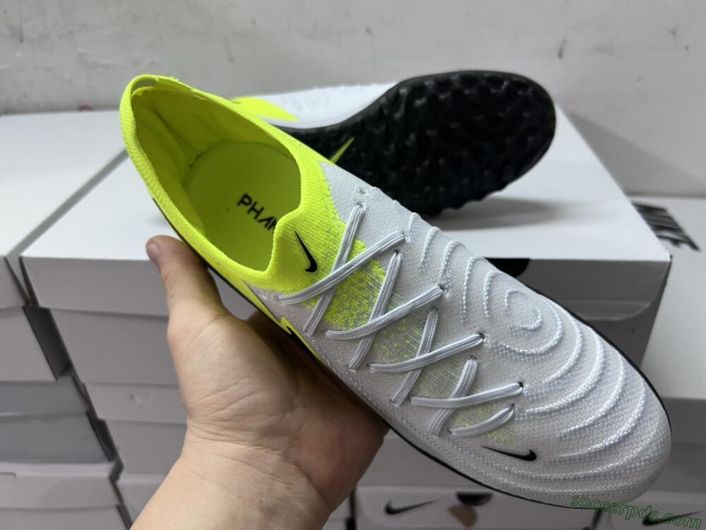 Nike Phantom Luna Elite TF Low-Tops Football Shoes - Grey/Yellow/Black