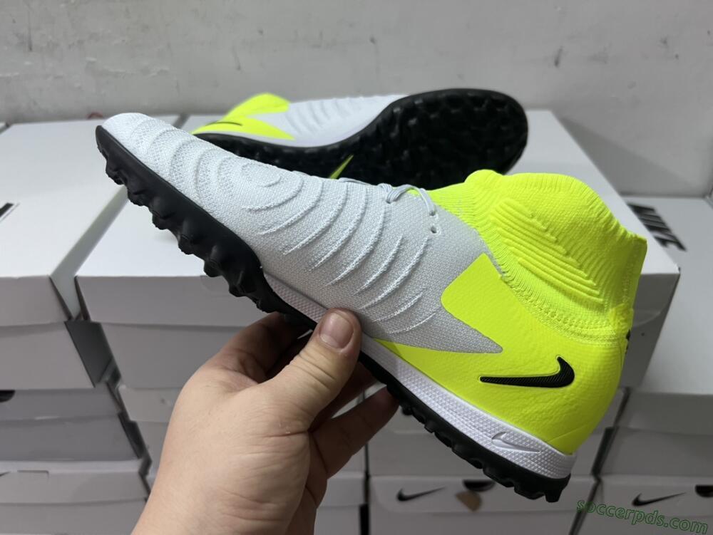 Nike Phantom Luna Elite NU TF High-Tops Football Shoes - Grey/Yellow/Black