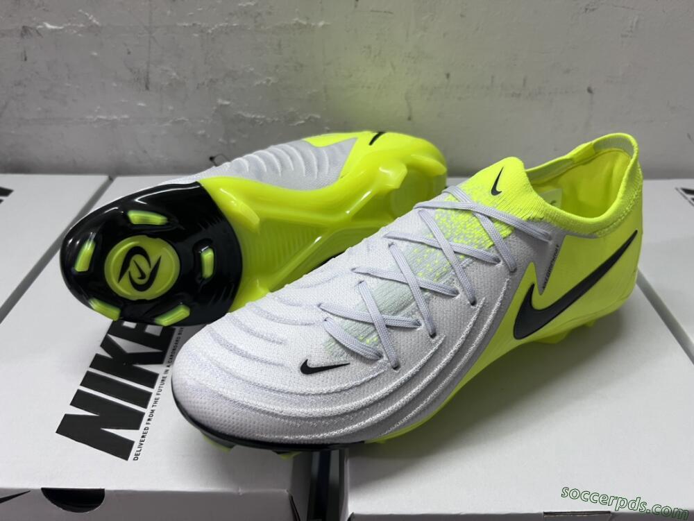 Nike Phantom Luna Elite FG Low-Tops Football Boots - Grey/Yellow/Black