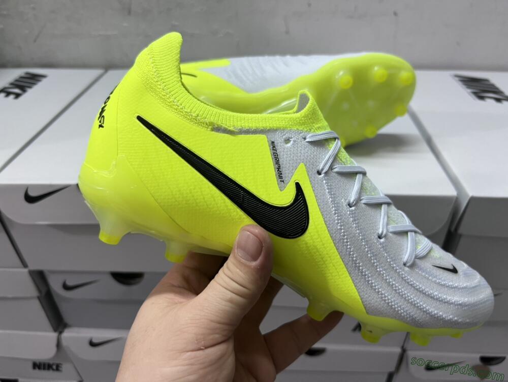 Nike Phantom Luna Elite Low-Tops Football Boots - Yellow/Grey/Black
