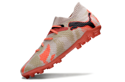 Puma Future Ultimate MG Low-Tops Football Boots - Pink/Red/Black