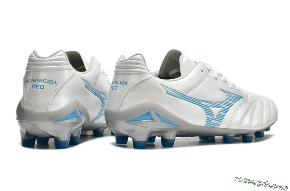 Mizuno Morelia Neo 4 FG Low-Tops Football Boots - White/Blue/Silver 6