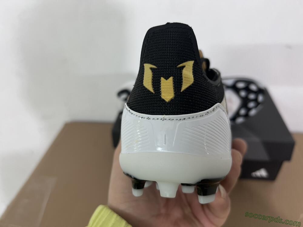 Adidas F50 Elite Messi MG Low-Tops Football Boots - Gold/Black/White
