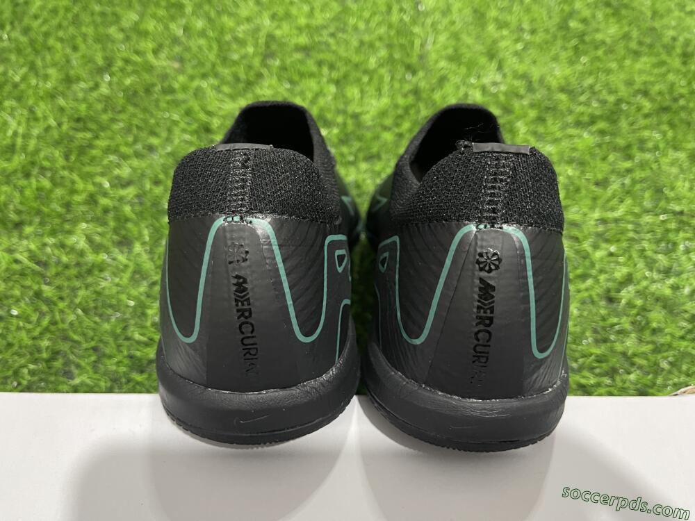 Nike Air Zoom Mercurial Vapor 16 Elite IC Low-Tops Football Shoes - Black/Blue/White