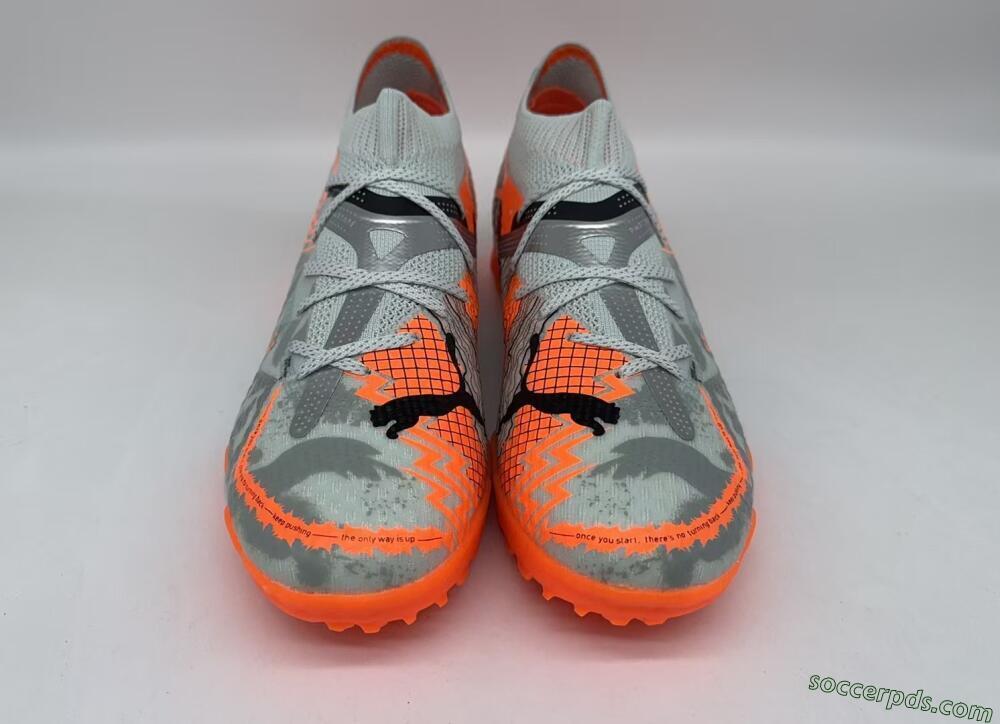 Puma Future Ultimate TF Low-Tops Football Shoes - Silver/Red/White