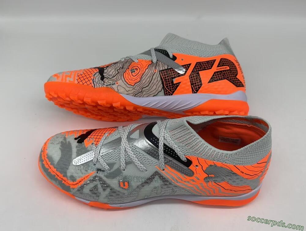 Puma Future Ultimate TF Low-Tops Football Shoes - Silver/Red/White