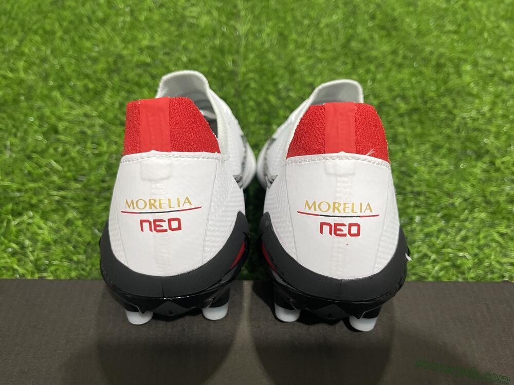 Mizuno Morelia Neo 4 FG Low-Tops Football Boots - White/Black/Red