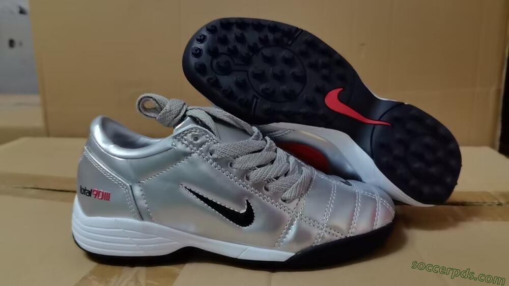 Nike Total 90 II TF Low-Tops Football Shoes - Silver/Black/Red