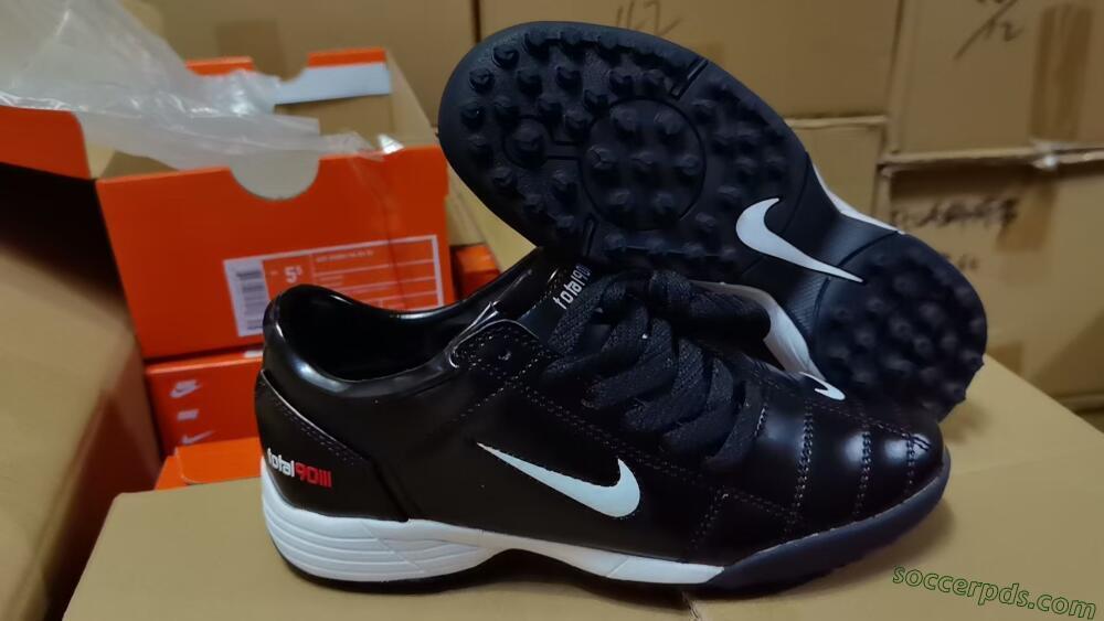 Nike Total 90 II TF Low-Tops Football Shoes - Black/White/Red