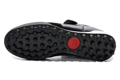 Adidas Copa Mundial Team Astro TF Low-Tops Football Shoes - Black/White/Red