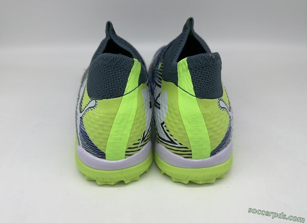 Puma Future Ultimate TF Low-Tops Football Shoes - Black/Yellow/Blue