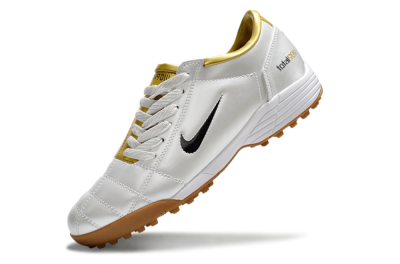Nike Total 90 II TF Low-Tops Football Shoes - Silver/Black/Gold
