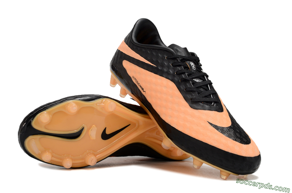 Nike Hypervenom Phantom FG Low-Tops Football Boots - Pink/Black 3
