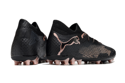Puma Future Ultimate MG Low-Tops Football Boots - Black/Pink