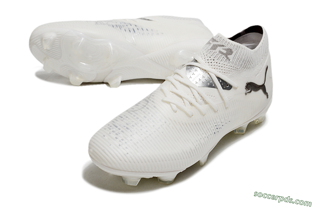 Puma Future 8 Ultimate FG Low-Tops Football Boots - White/Silver/Black 3