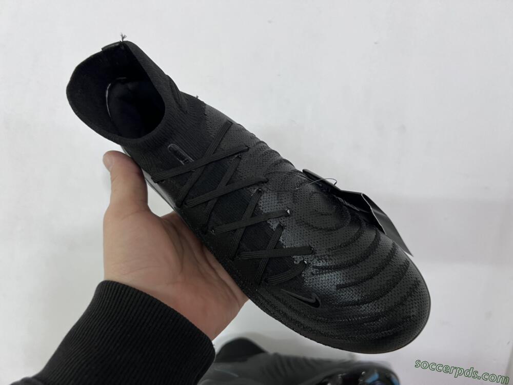 Nike Phantom Luna Elite NU FG High-Tops Football Boots - Black/Blue