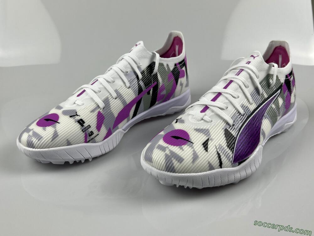Puma Ultra Ultimate TF Low-Tops Football Shoes - White/Purple/Black