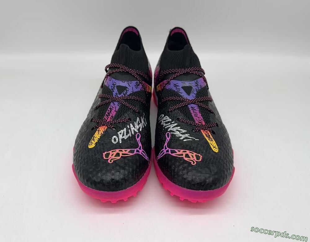 Powercat Tokyo Match x Puma Future Ultimate TF Low-Tops Football Shoes - Black/Pink/Yellow