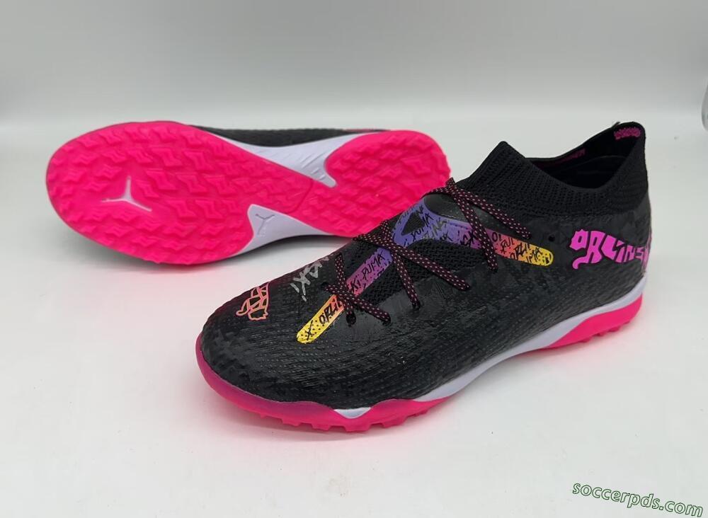 Powercat Tokyo Match x Puma Future Ultimate TF Low-Tops Football Shoes - Black/Pink/Yellow