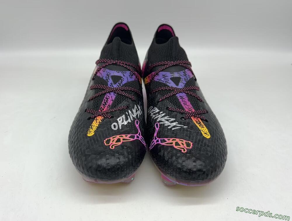 Puma Future Ultimate FG Low-Tops Football Boots - Black/Pink/Yellow