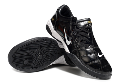 Nike Total 90 II IC Low-Tops Football Shoes - Black/White
