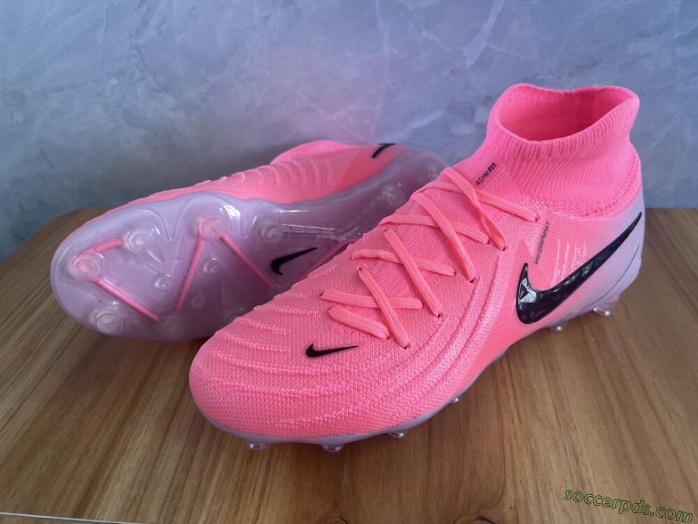 Nike Phantom Luna Elite AG High-Tops Football Boots - Pink/Black