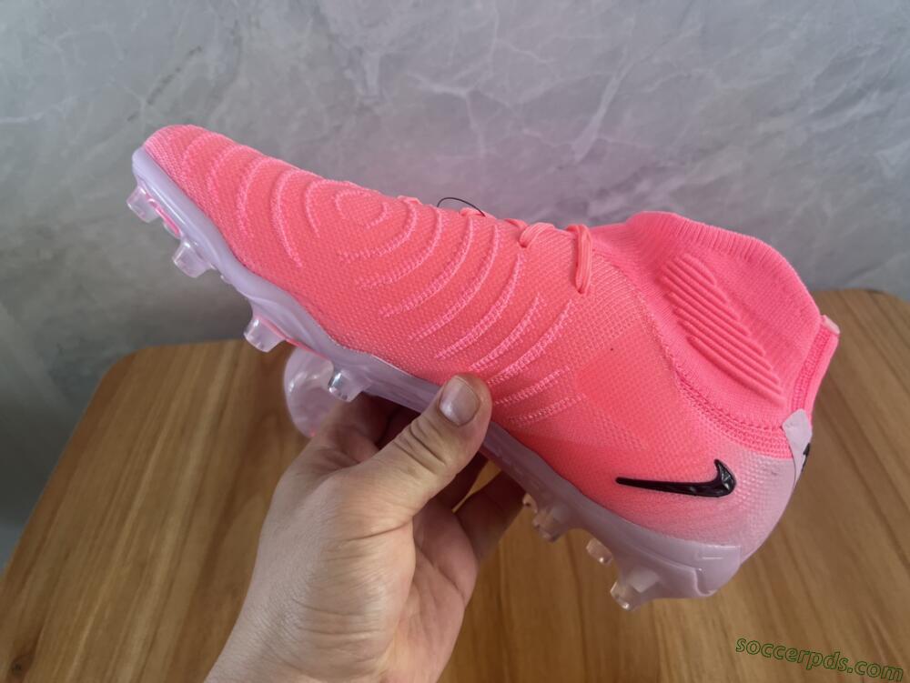 Nike Phantom Luna Elite AG High-Tops Football Boots - Pink/Black
