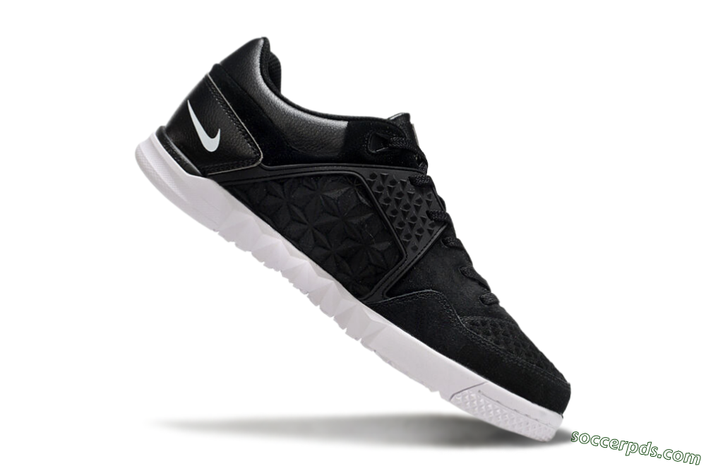 Nike Street Gato IC Low-Tops Football Shoes - Black/White 4