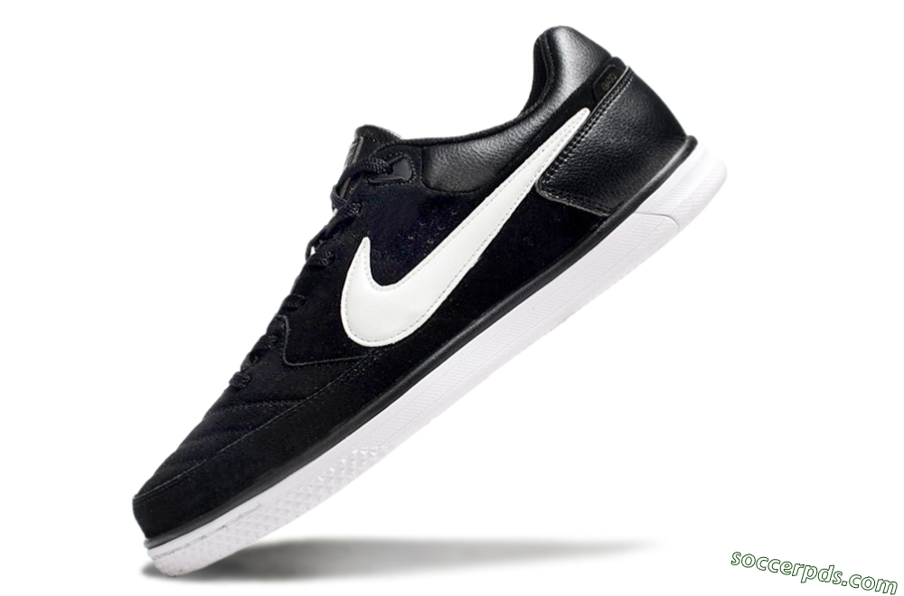 Nike Street Gato IC Low-Tops Football Shoes - Black/White 5