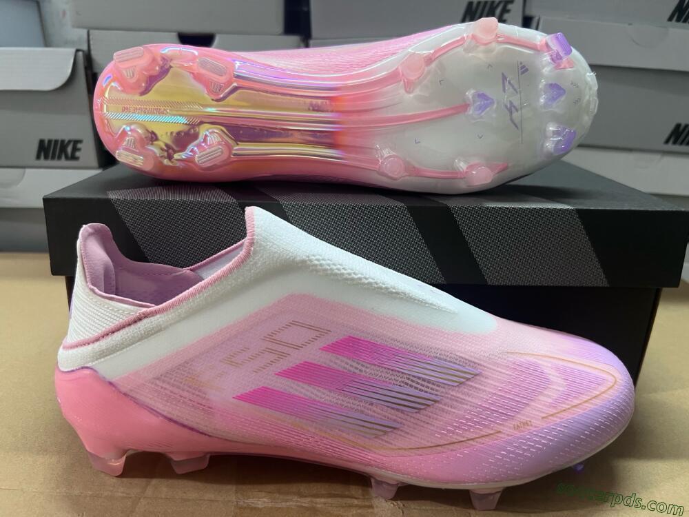 Adidas F50 Elite Laceless FG Low-Tops Football Boots - White/Pink/Gold