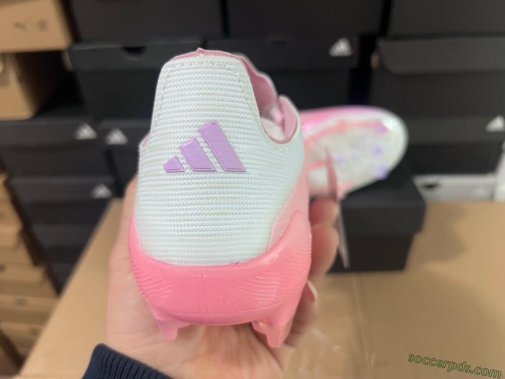Adidas F50 Elite FG Low-Tops Football Boots - Pink/White/Gold