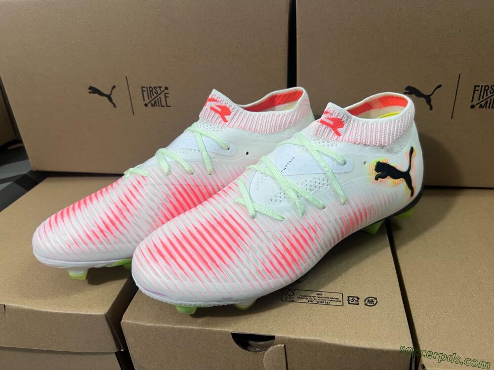 Puma Future 8 Ultimate FG Low-Tops Football Boots - White/Red/Yellow