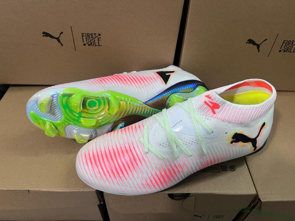 Puma Future 8 Ultimate FG Low-Tops Football Boots - White/Red/Yellow