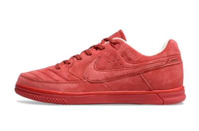 Nike Street Gato IC Low-Tops Football Shoes - Red/Red
