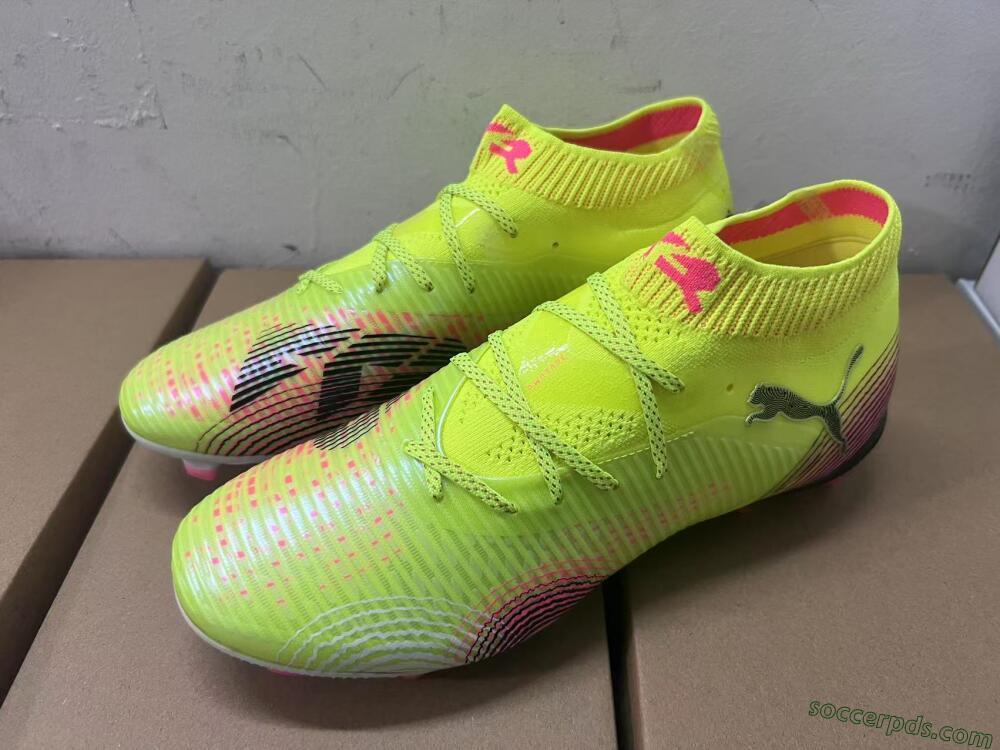 Puma Future 8 Ultimate FG Low-Tops Football Boots - Yellow/Pink/Black