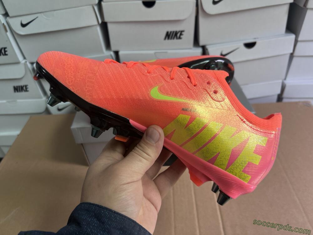 Nike Air Zoom Mercurial Vapor 16 Elite SG Low-Tops Football Boots - Red/Yellow/Black