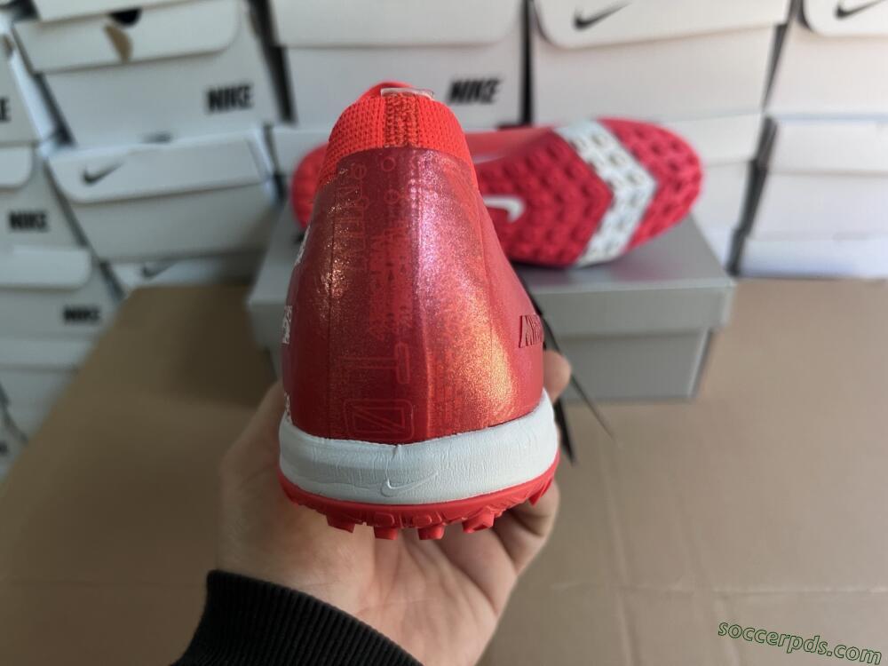 Nike Air Zoom Mercurial Vapor 16 Elite TF Low-Tops Football Shoes - Red/White
