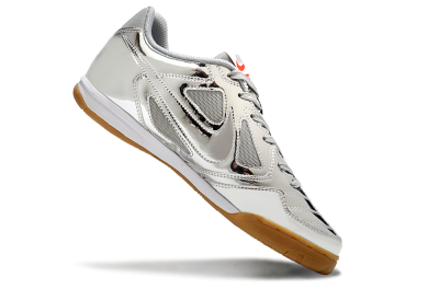Nike Street Gato IC Low-Tops Football Shoes - Silver/White/Brown