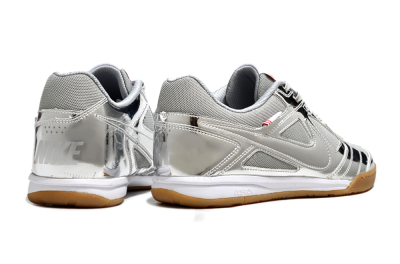 Nike Street Gato IC Low-Tops Football Shoes - Silver/White/Brown