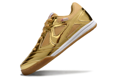 Nike Street Gato IC Low-Tops Football Shoes - Gold/White/Brown