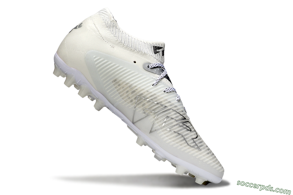 Puma Future 8 Ultimate FG Low-Tops Football Boots - Beige/Silver/Black 4