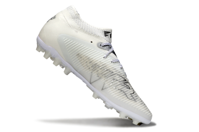 Puma Future 8 Ultimate FG Low-Tops Football Boots - Beige/Silver/Black